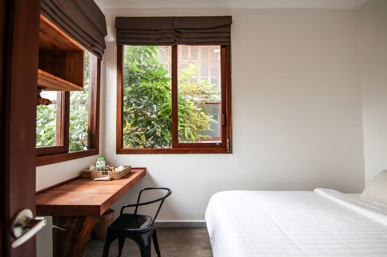 Bedroom 13
