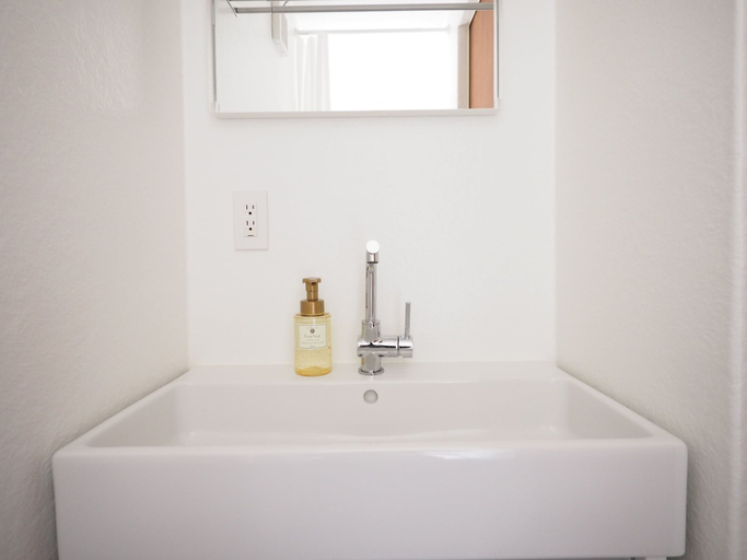Bathroom 4, Smi:re Stay Oshiage, Sumida
