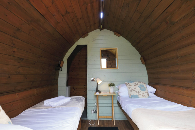 Bedroom 4, Ocean View 2 - 1 Bed Pod - Llanrhidian, Swansea