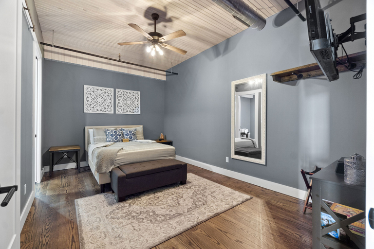 Bedroom 2, Urban Lofts, Perry