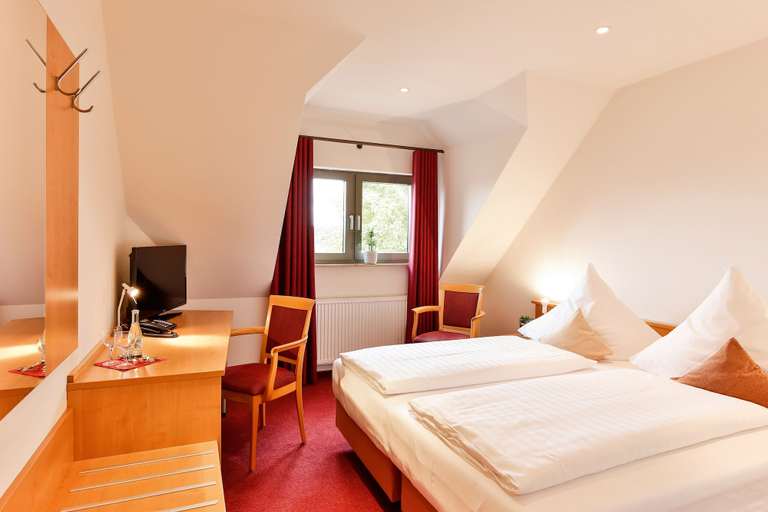 Bedroom 2, Hotel Zehntscheune, Rhein-Neckar-Kreis