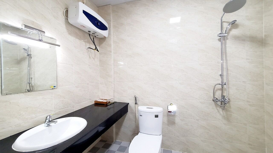 Bathroom 5, Tan Son Nhat Con Dao Resort, Côn Đảo