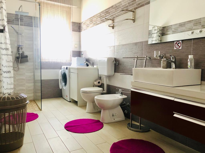 Bathroom, Casa Vacanze Marina di Ragusa Apt. Il Gufo, Ragusa