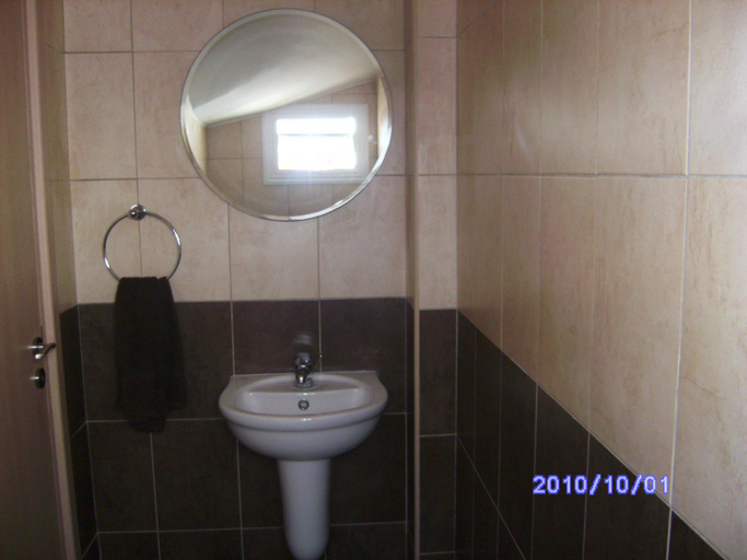 Bathroom 5, Luxury Villa - Private Pool and Wifi Perfect location for a holiday