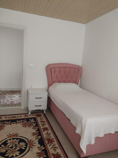 Others 3, Demir Apart Otel, Kaş
