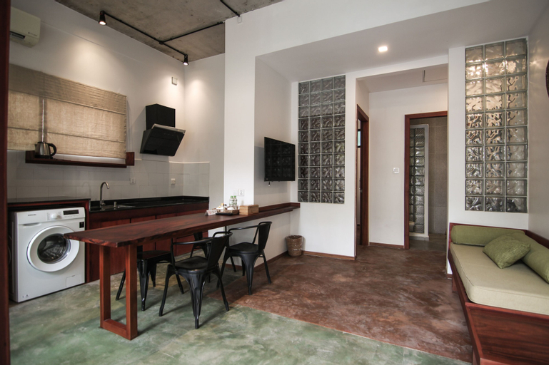 Dining Room 3