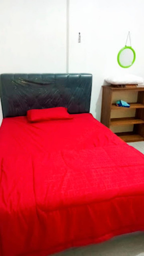 Bedroom 4, Penginapan Dan Resto Seafood Avon Pandawa 83, Garut