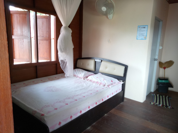 Bedroom 2, J.B.Hut Bungalows, Ko Phangan