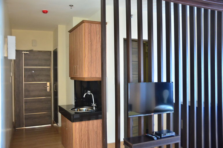 Dining Room 14