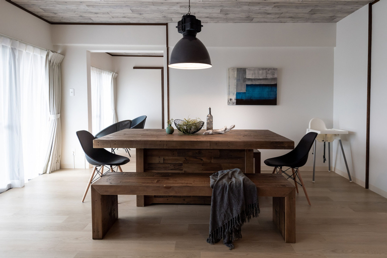 Dining Room 8