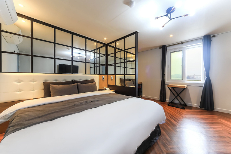 Bedroom 8