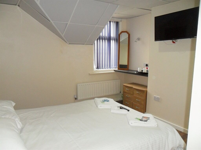 Bedroom 3, Anzy Panzy Hotel and Apartments, Blackpool