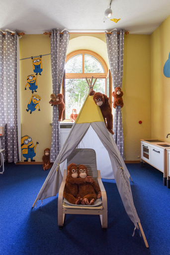 Bedroom 3, Cresta Palace, Maloja