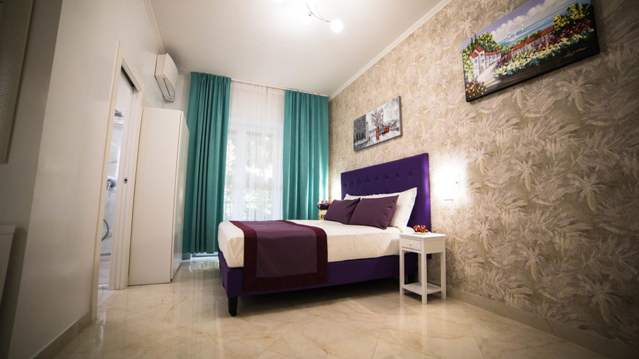 Bedroom 4, St. Peter Area Luxury Suites, Rome