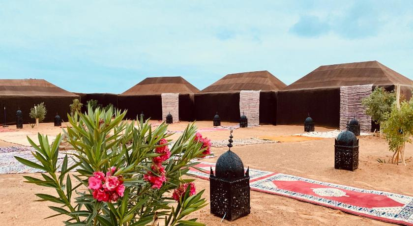 Exterior & Views 1, Sahara wellness camp, Errachidia