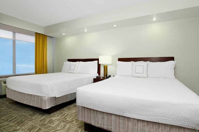 Bedroom 32