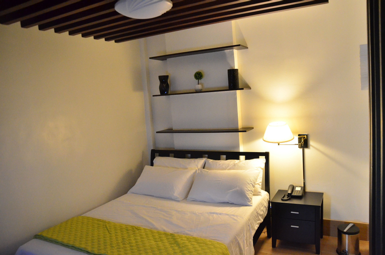 Bedroom 13