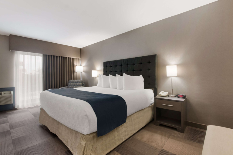 Bedroom 3, Best Western St. Catharines Hotel & Conference Centre, Niagara