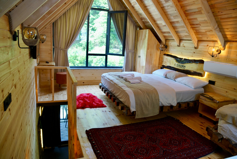 Bedroom 2, Özden Bungalov, Çamlıhemşin
