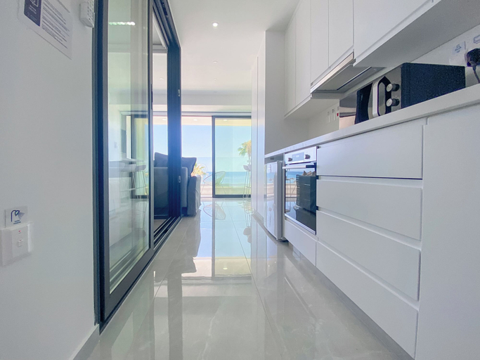 Others 5, Phaedrus Living Marina Sea 214 Emerald