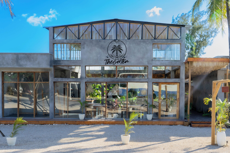 Exterior & Views 2, THE GARTEN LIVING HOTEL, Kusini