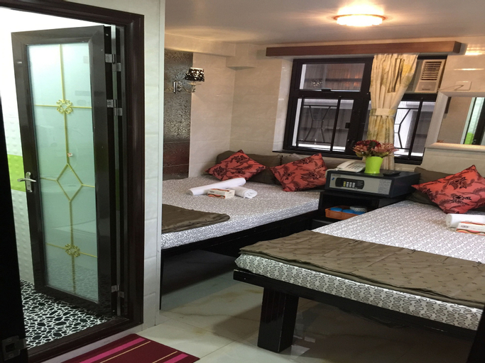 Bedroom 12
