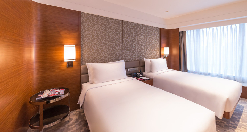 Bedroom 3, Crowne Plaza MACAU by IHG, Macao