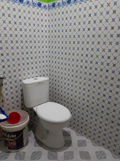 Bathroom 4, Indah Lestari Homestay Selo, Boyolali