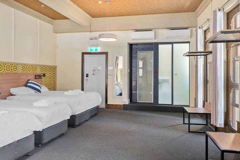 Bedroom 5