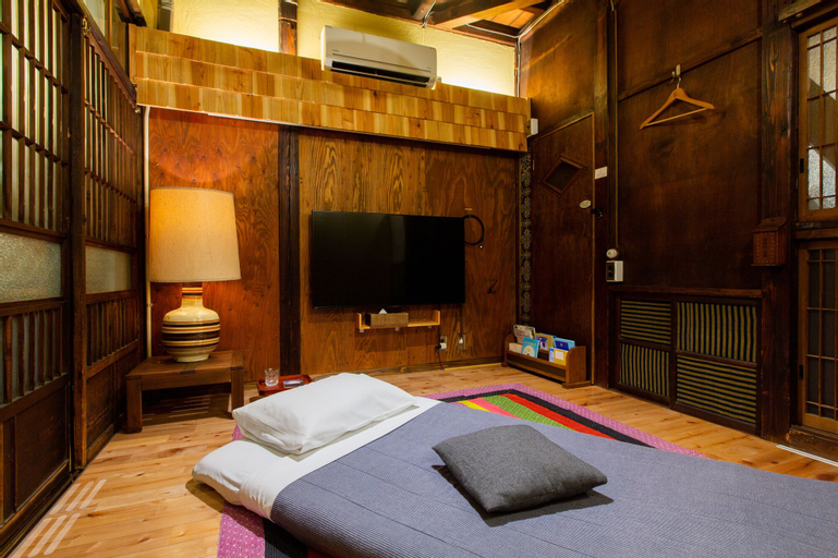 Bedroom 9