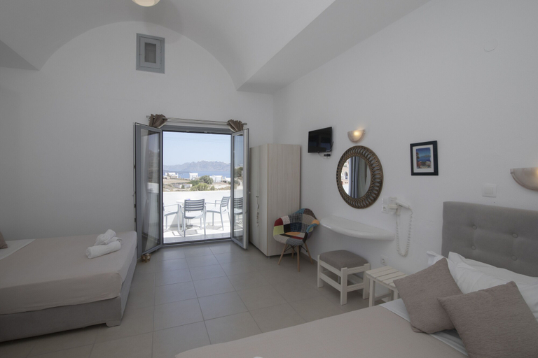 Bedroom 3, Thira's Dolphin, South Aegean