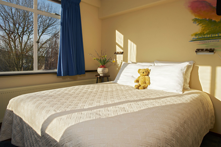 Bedroom 3, Pension Homeland, Amsterdam