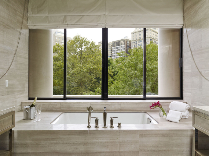 Bathroom 15