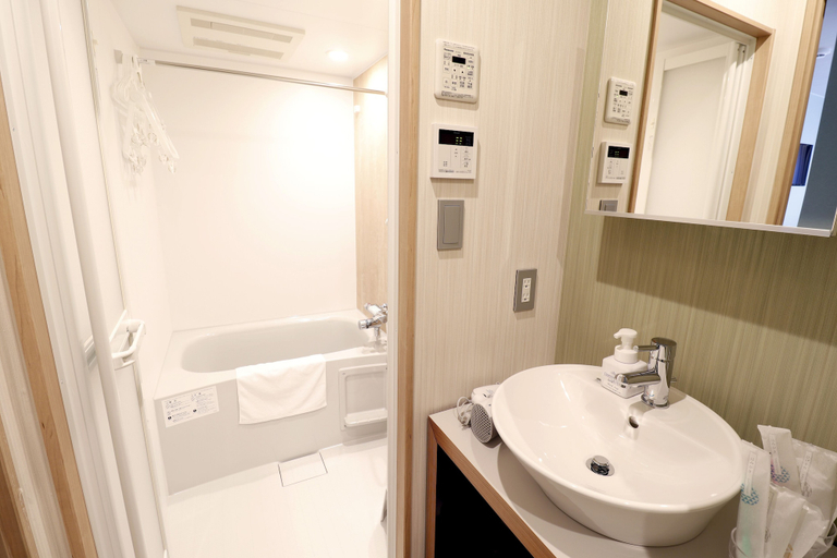 Bathroom 5, Stay SAKURA Kyoto Kiyomizu Ougi, Kyoto