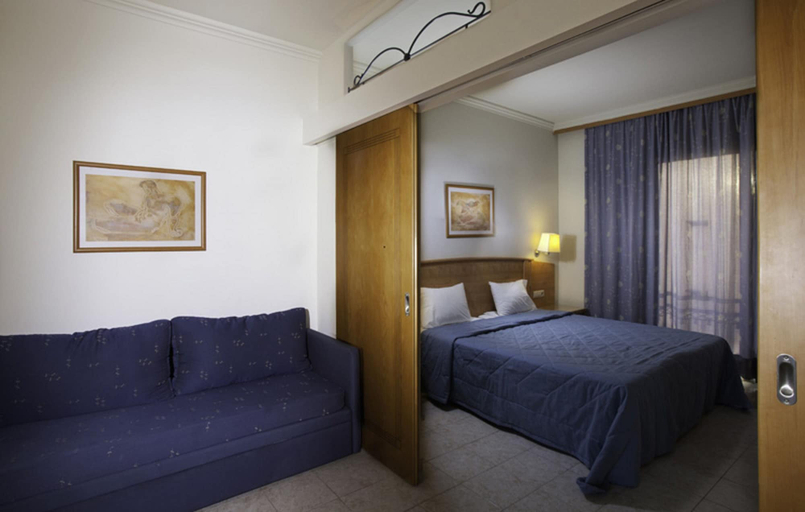 Bedroom 2, Hotel Pefkos Beach, South Aegean