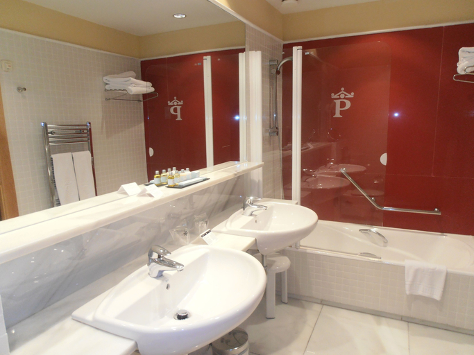 Bathroom 5, Parador de Salamanca, Salamanca