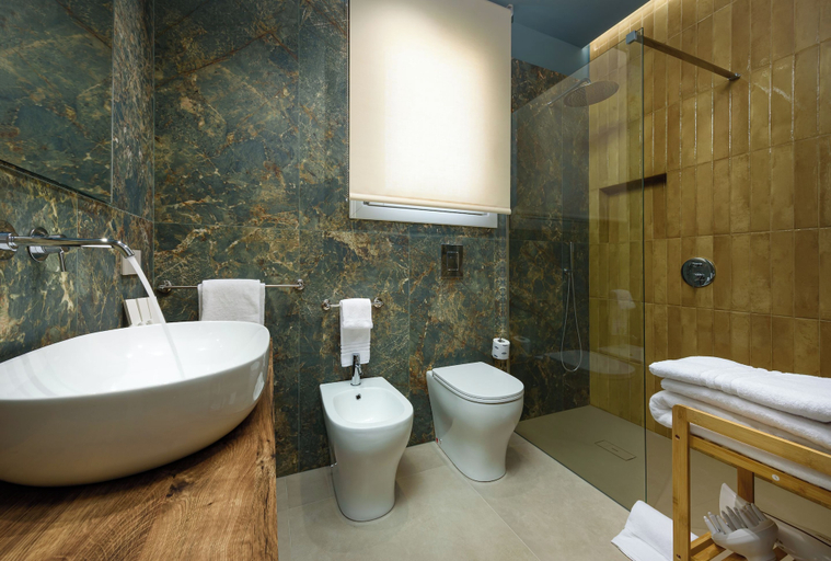 Bathroom 5, IL MARE DENTRO SUITES, Trapani