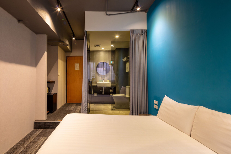 Bedroom 12