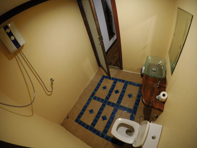 Bathroom 4, Baan Khao Sok Resort, Phanom