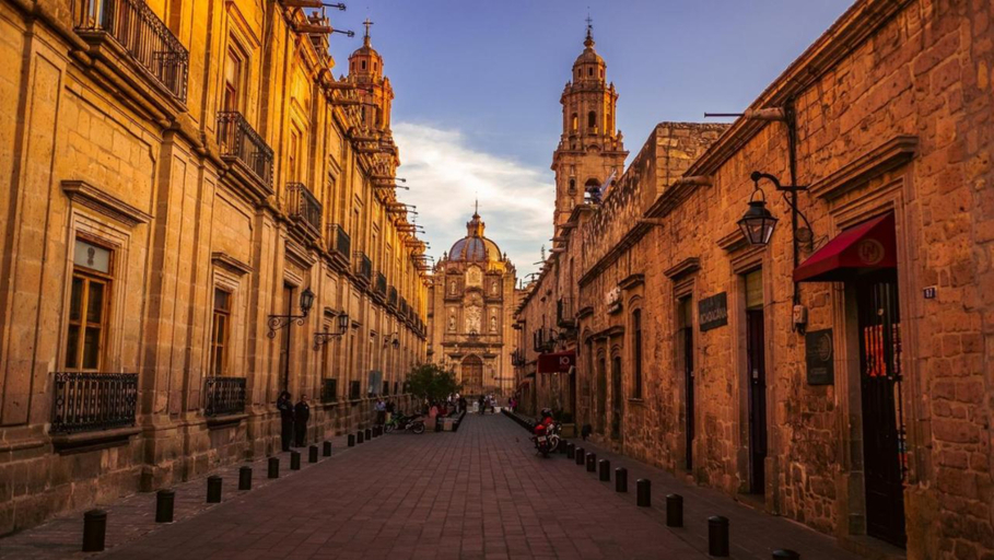 Exterior & Views 1, Holiday Inn Express MORELIA CENTRO HISTORICO by IHG, Morelia