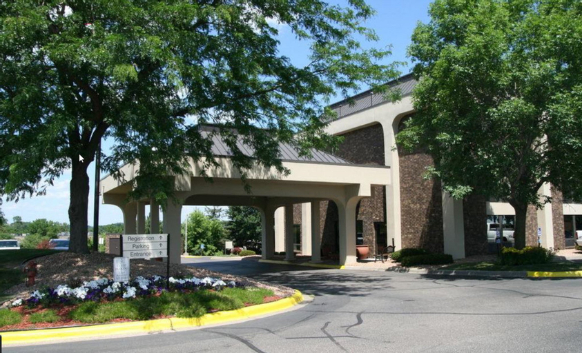 EDEN PRAIRIE HOTEL, Hennepin
