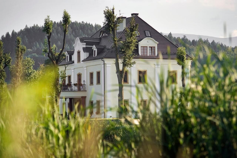 Exterior & Views 2, Pałac na Wodzie, Jelenia Góra