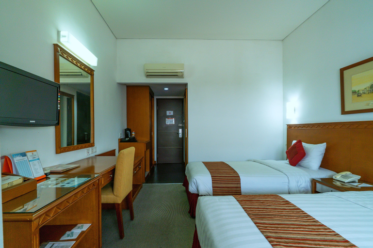 Bedroom 13