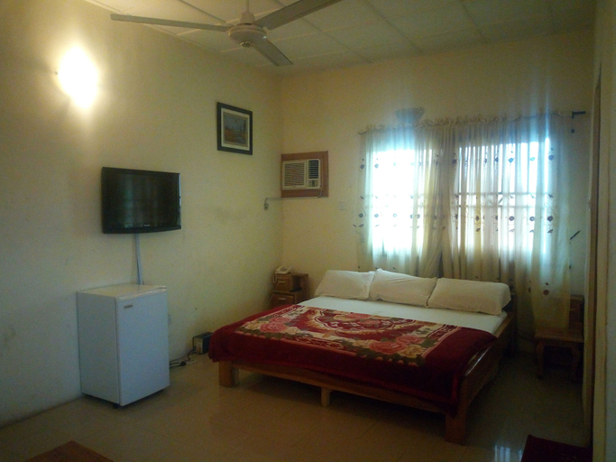 Bedroom 5, Blue Banana Resorts, Obafemi-Owode