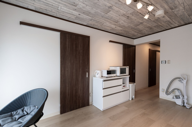 Dining Room 27