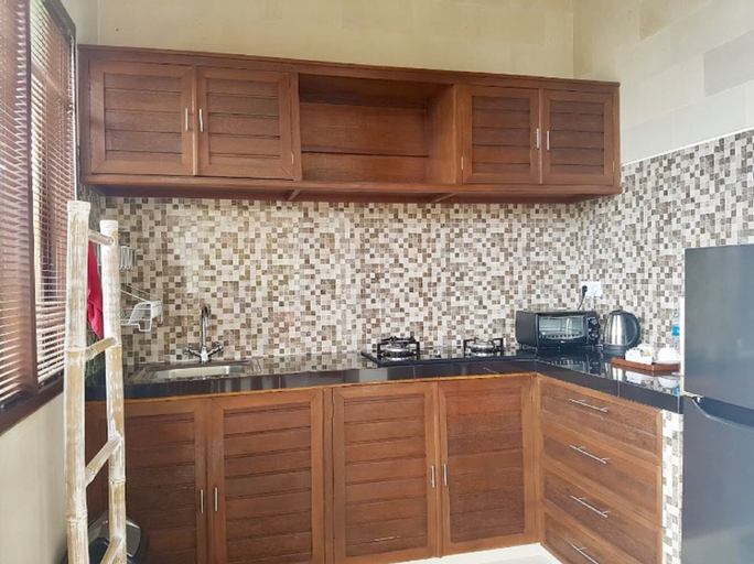 Dining Room 6