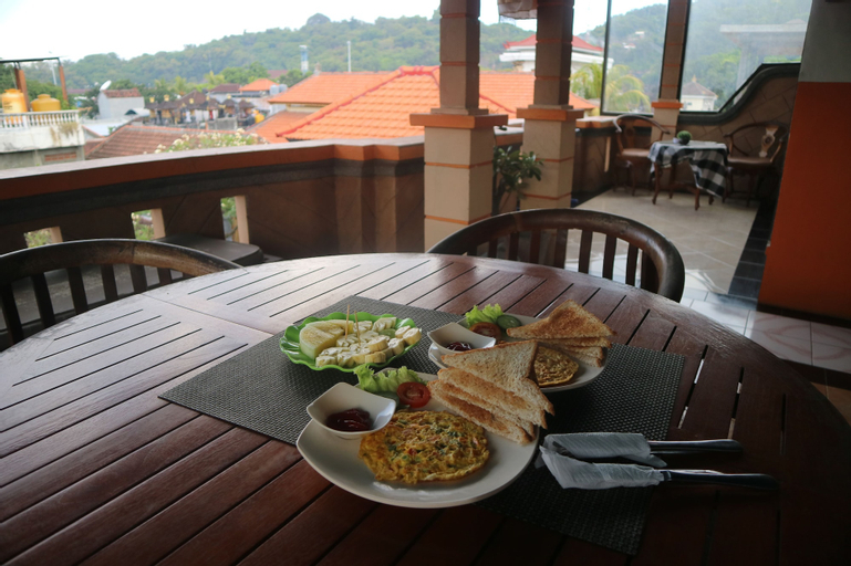 Food & Drinks 6