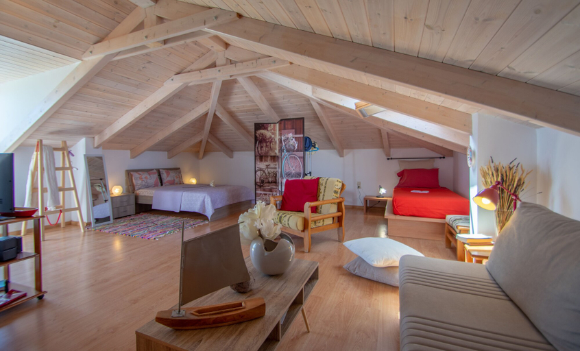 Bedroom 2, Anemelia Retreat, Ionian Islands