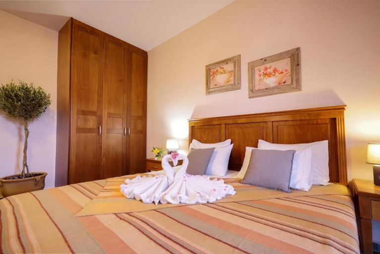 Bedroom 3, Flamingos Hotel by GHH, Crete