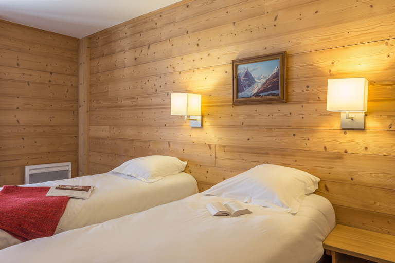 Bedroom 2, Résidence Pierre & Vacances Premium Les Chalets du Forum, Savoie